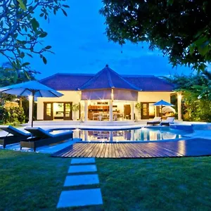 Mango - 3 Bedroom In Seminyak (Bali)